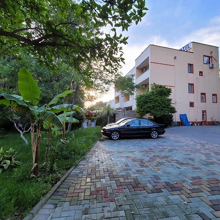 Hotel Ceka Durres Bagian luar foto