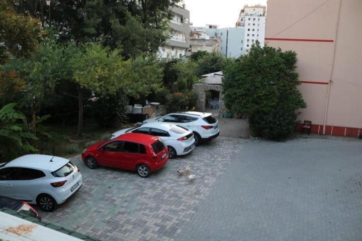 Hotel Ceka Durres Bagian luar foto