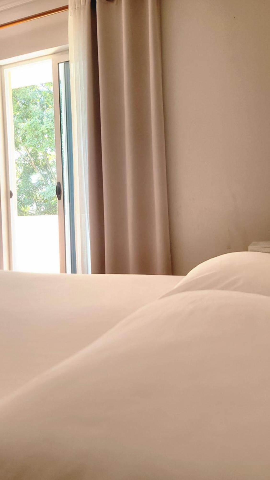 Hotel Ceka Durres Bagian luar foto
