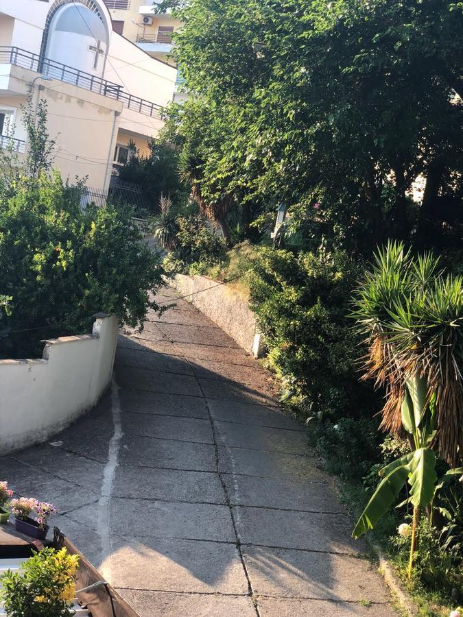 Hotel Ceka Durres Bagian luar foto